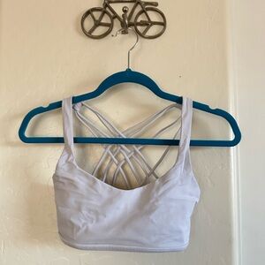 Lululemon Free to Be Sports Bra — 4